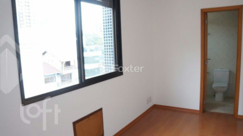 Image 7 - 477287