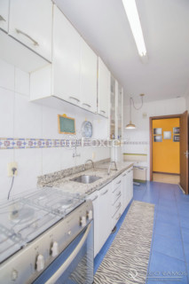 Image 21 - 4776