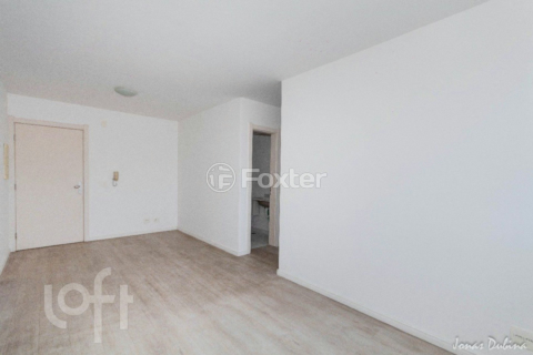 Image 3 - 499565