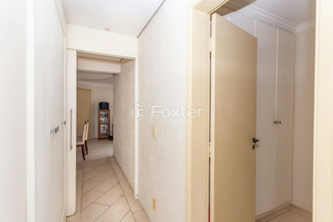 Image 11 - 501584