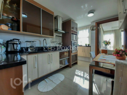 Image 7 - 512367