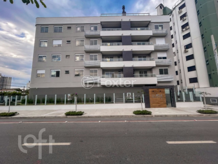 Image 7 - 520707