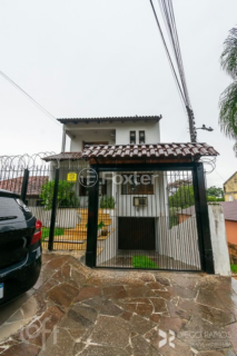 Image 27 - 523305