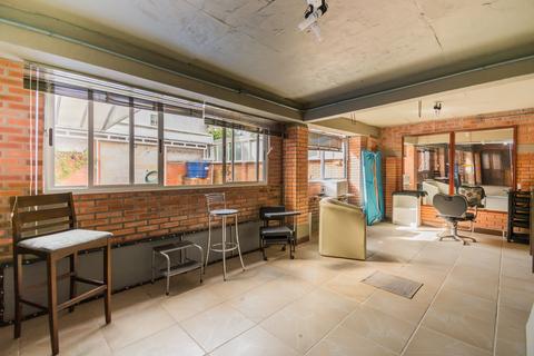 Image 66 - 5244
