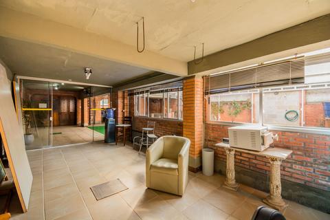 Image 67 - 5244