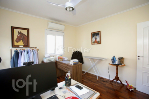 Image 32 - 525372