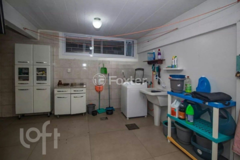 Image 79 - 525372