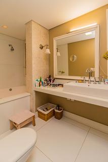 Image 21 - 5409