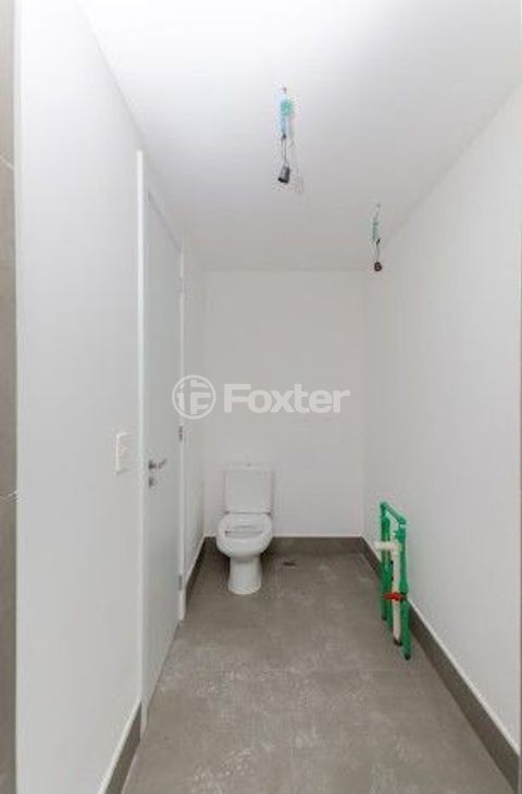 Image 38 - 543682