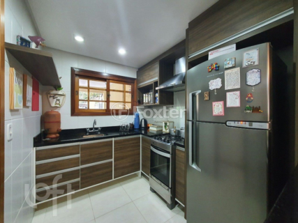 Image 4 - 546714
