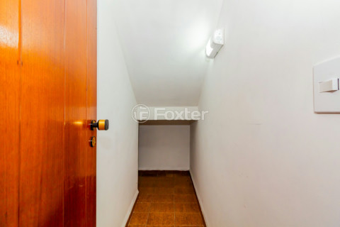 Image 9 - 546832