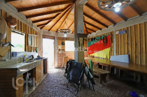 Image 30 - 547431