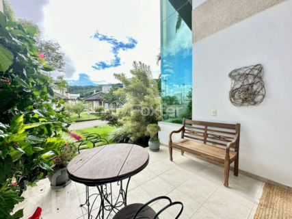 Image 3 - 548067
