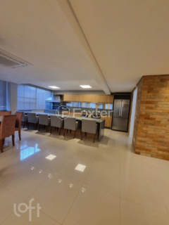 Image 33 - 548528