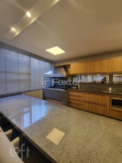 Image 35 - 548528