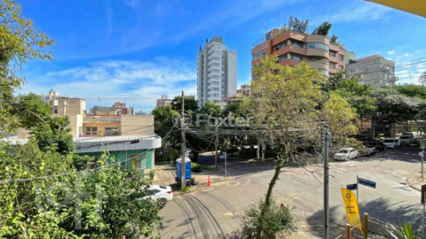 Image 6 - 549305