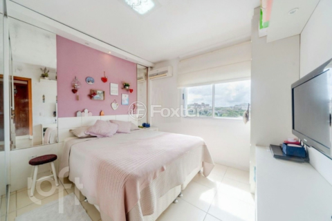 Image 7 - 551418