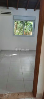 Image 11 - 553301