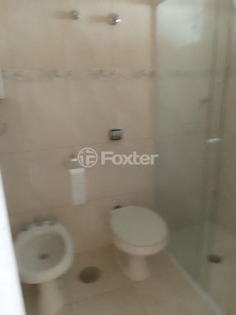 Image 8 - 555261
