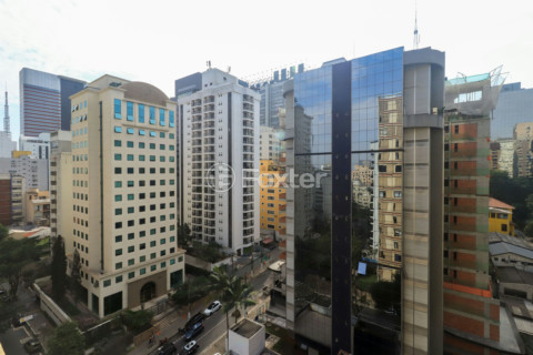 Image 3 - 555688