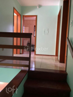 Image 11 - 555980
