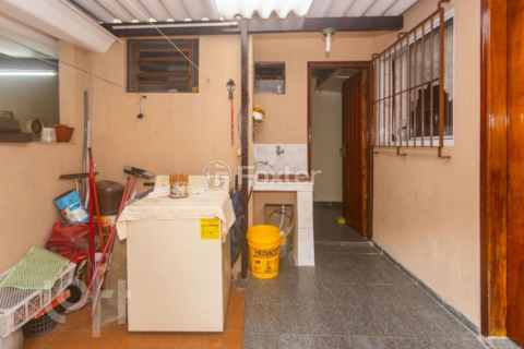 Image 38 - 556031