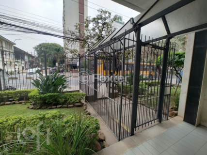 Image 10 - 556794