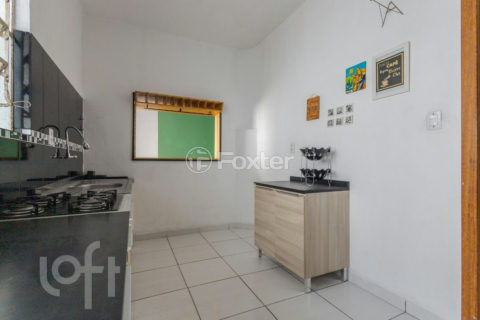 Image 11 - 557992