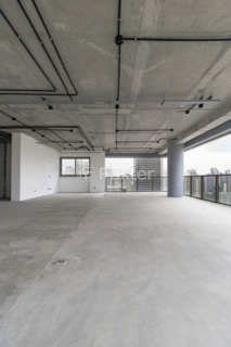 Image 33 - 559071