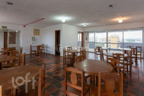 Image 35 - 562160