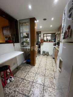 Image 6 - 562391