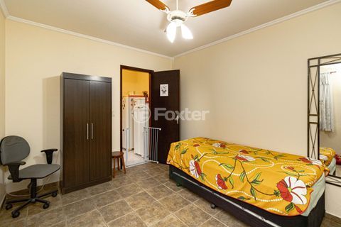 Image 21 - 563715