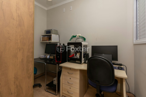 Image 21 - 568515