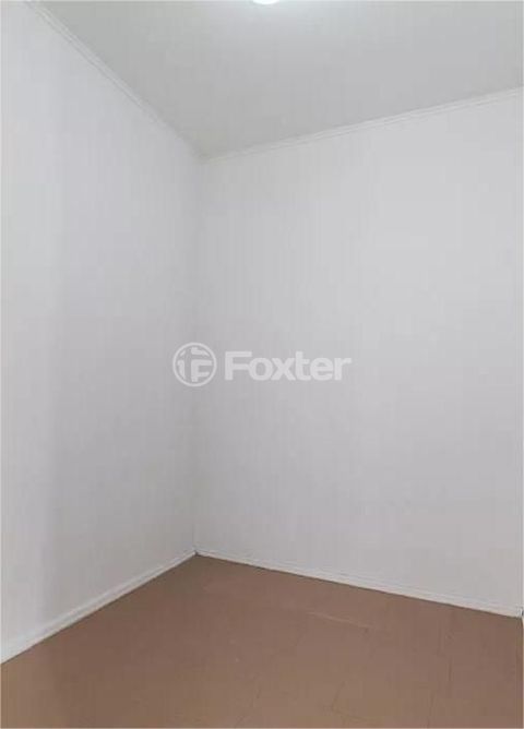 Image 17 - 568516