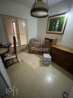 Image 7 - 572495