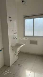 Image 4 - 572659