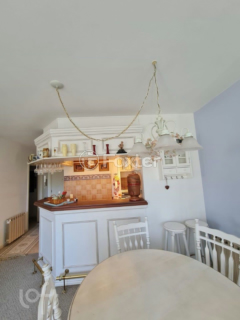 Image 4 - 573382