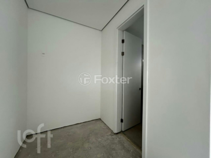 Image 4 - 575976