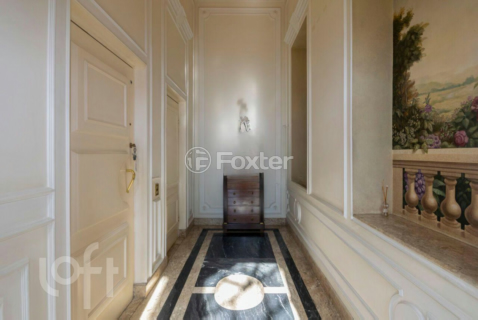 Image 7 - 579551