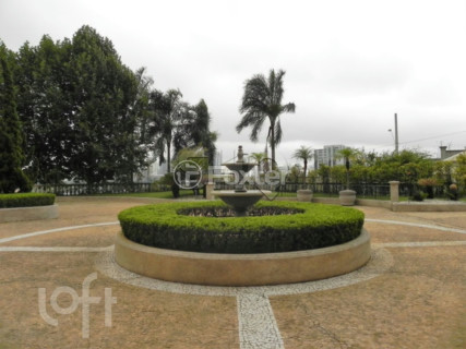 Image 44 - 583341
