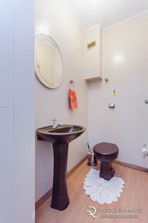 Image 5 - 590