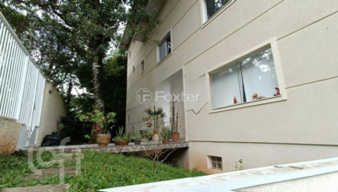 Image 7 - 590429