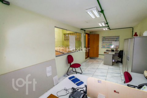 Image 31 - 592111