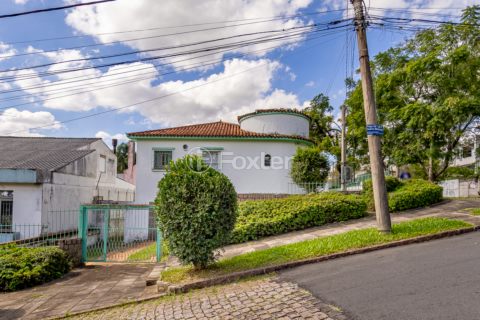 Image 33 - 592793
