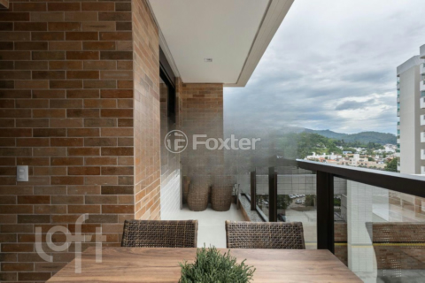 Image 7 - 592894