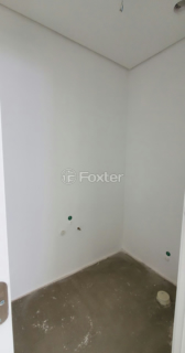 Image 4 - 595200
