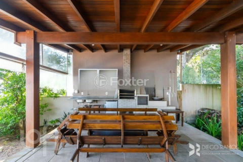 Image 20 - 596554
