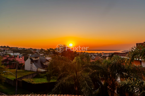Image 88 - 599855