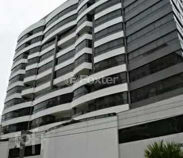 Image 4 - 599989
