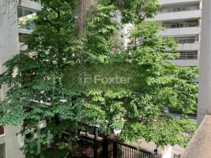 Image 17 - 605008